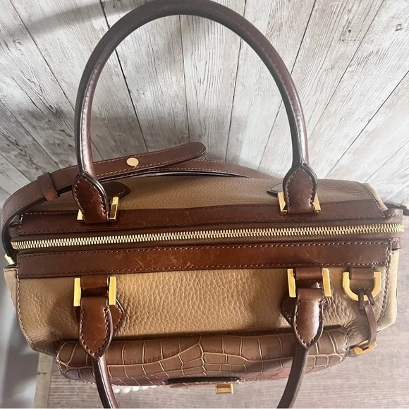 Michael Kors Gia Satchel Purse - Picture 10 of 11